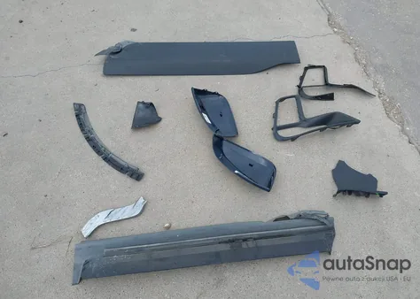 2024 Toyota Grand Highlander Limited/Xle from USA, damaged, VIN 5TDAAAA58RS001795